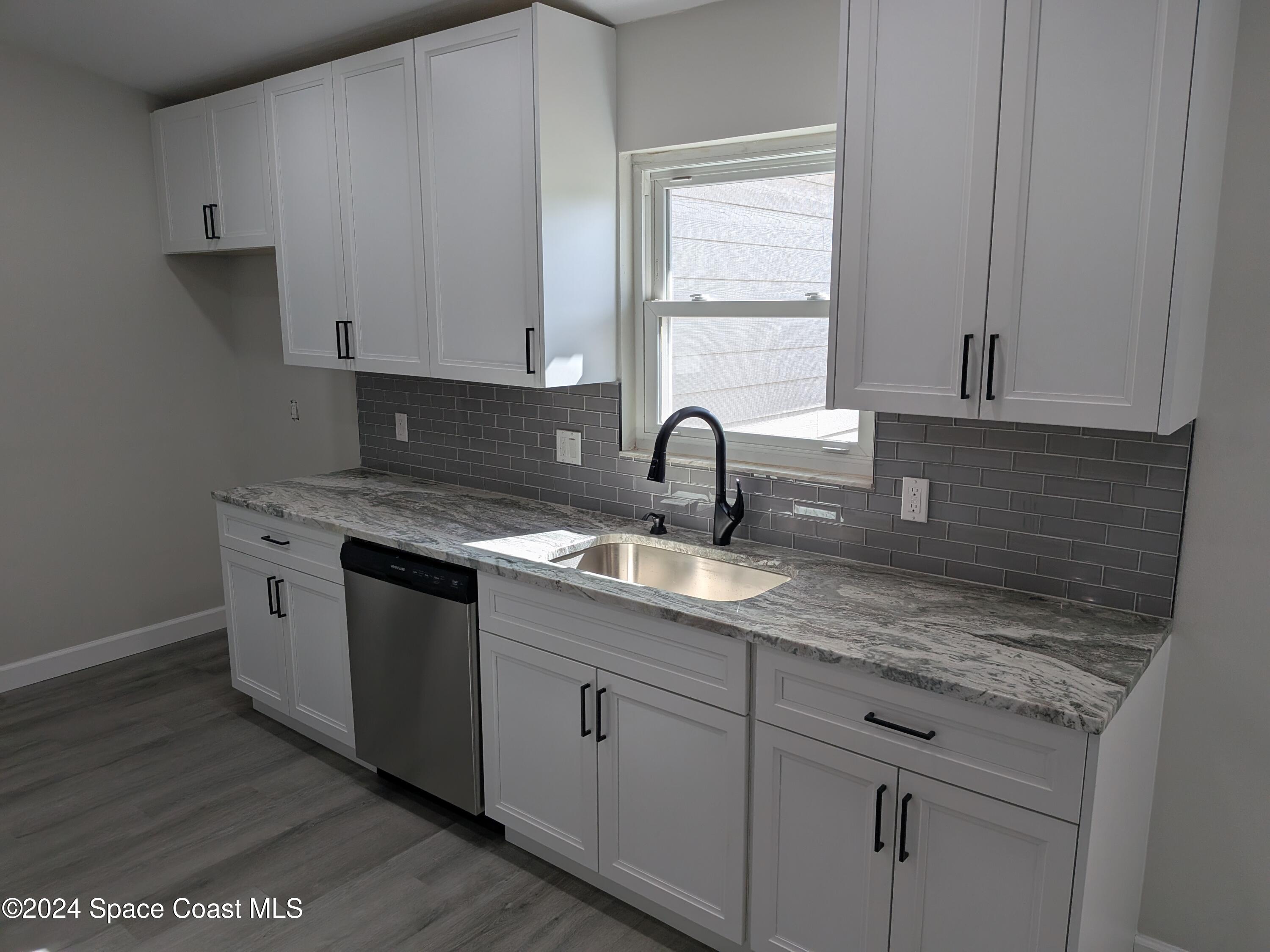 379 Sauders Road Southeast Palm Bay, FL 32909 - Photo 9 of 64 PXL_20241115_175504156
