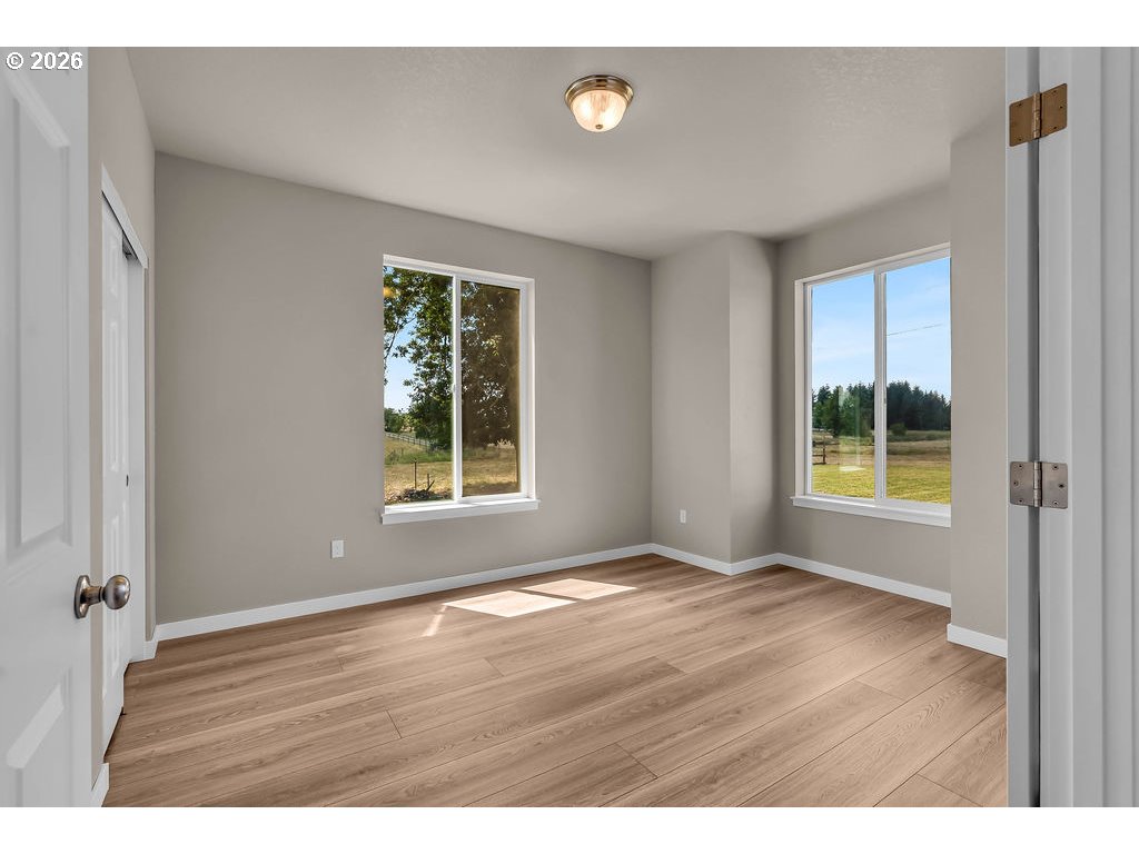 6922 Fruitland Road Northeast Salem, OR 97317 - Photo 5 of 47 Gallery Image 5