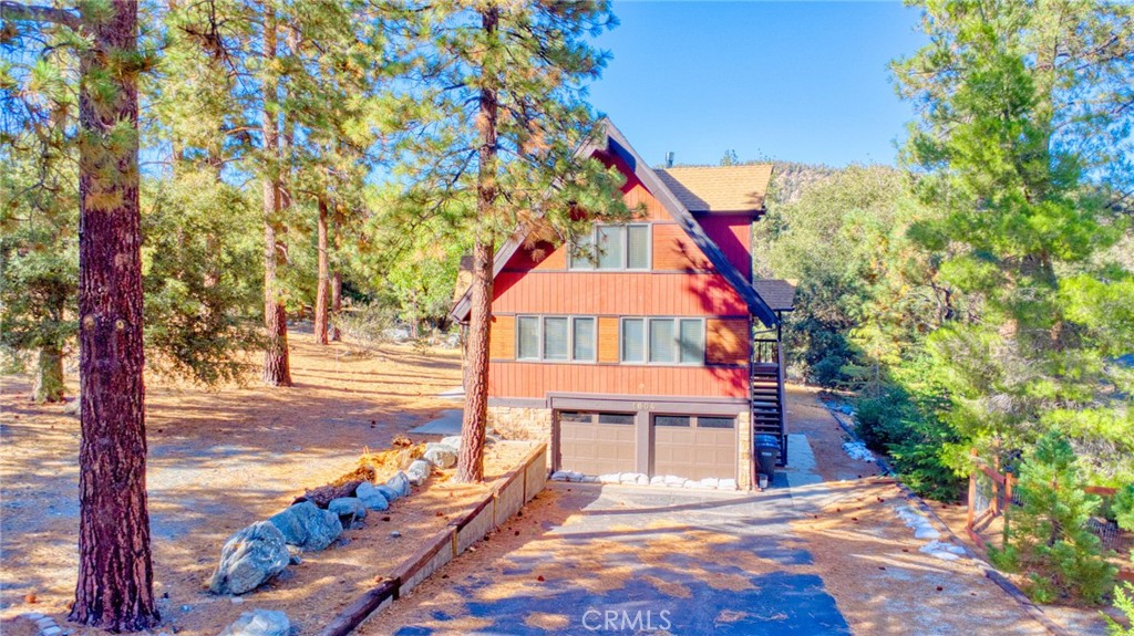 1604 Blackbird Road Wrightwood, CA 92397 - Photo 4 of 64