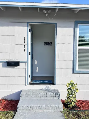 $384,000 | 1144 46th Street South, St. Petersburg, FL 33711