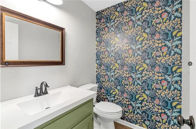 $2,649 | 1880 Meadowchase Court, Snellville, GA 30078