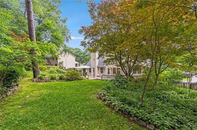 $2,649 | 1880 Meadowchase Court, Snellville, GA 30078