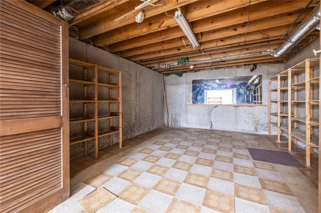 $2,350 | 1880 Meadowchase Court, Snellville, GA 30078