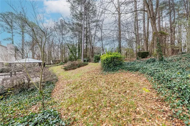 $2,350 | 1880 Meadowchase Court, Snellville, GA 30078