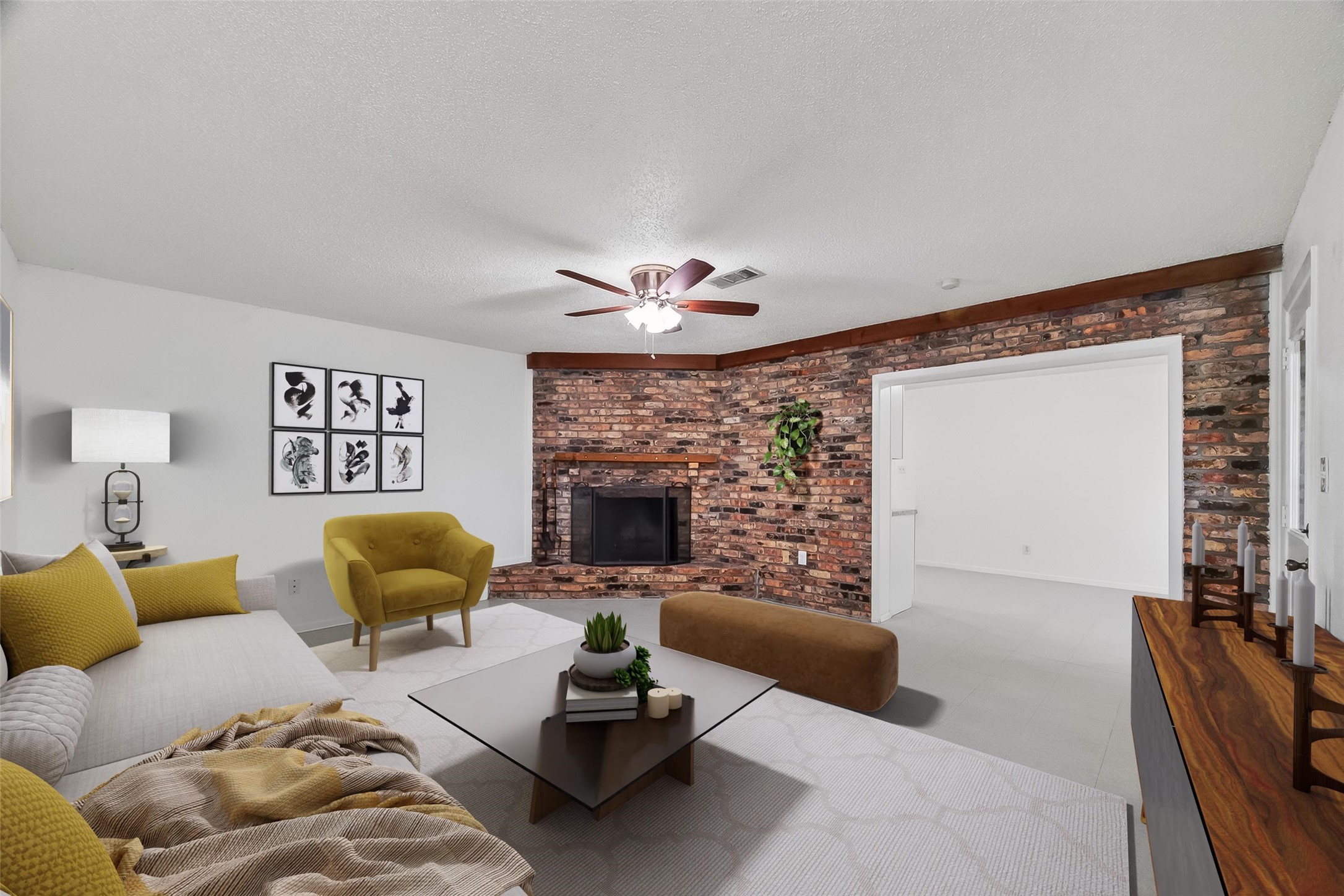 15022 Chipman Ln. Houston, TX 77060 - Photo 11 of 40 Den/Family room (Virtually staged)