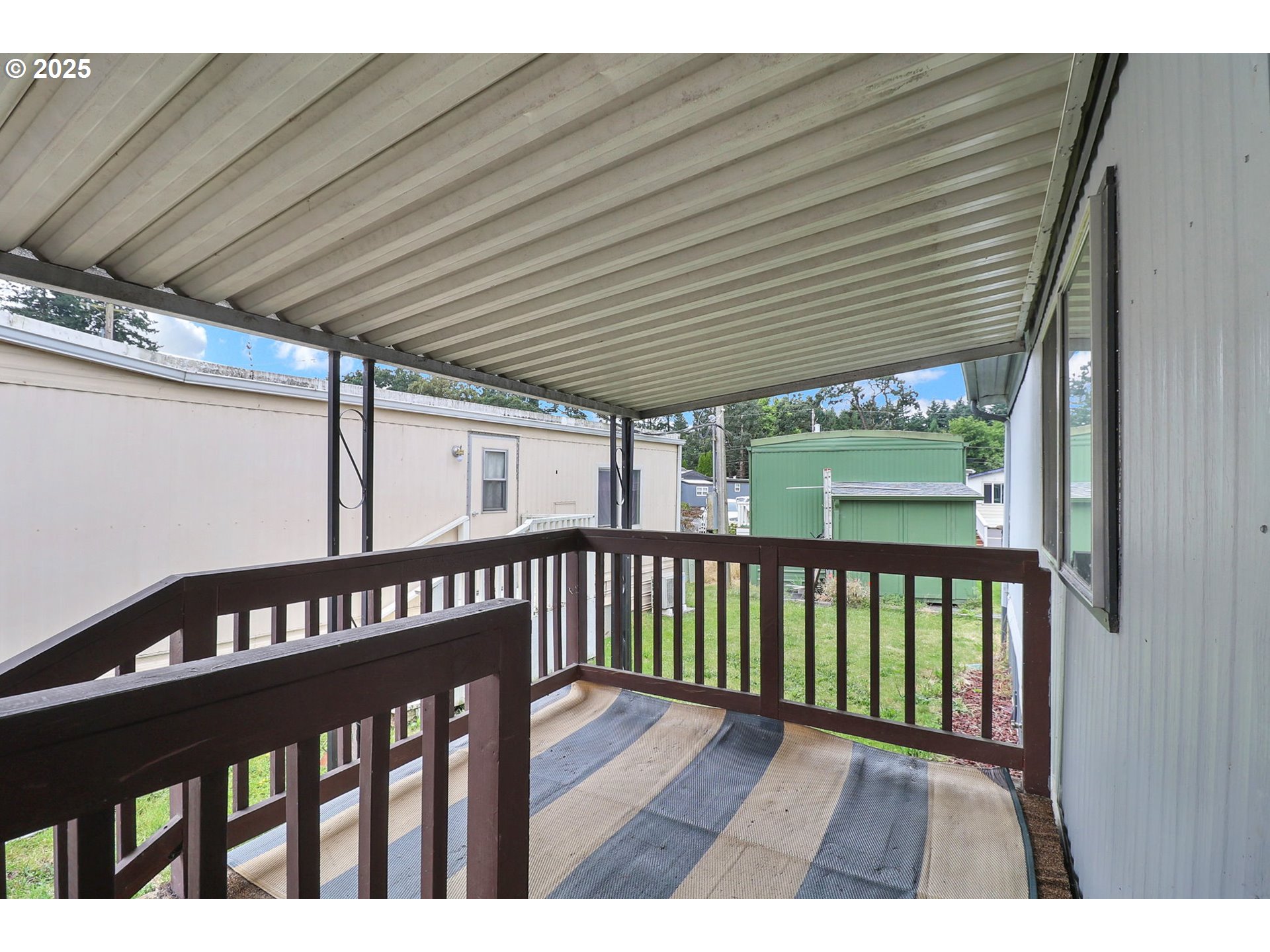 3900 Coburg Road, Unit 59 Eugene, OR 97408 - Photo 24 of 30 a view of wooden deck
