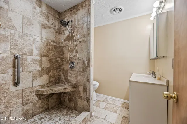 $335,000 | 5013 Ridgemont Drive, Knoxville, TN 37918