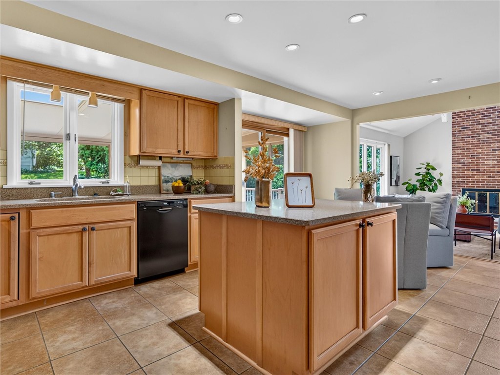 10 Burnley Rise, Unit RISE Perinton, NY 14534 - Photo 13 of 42