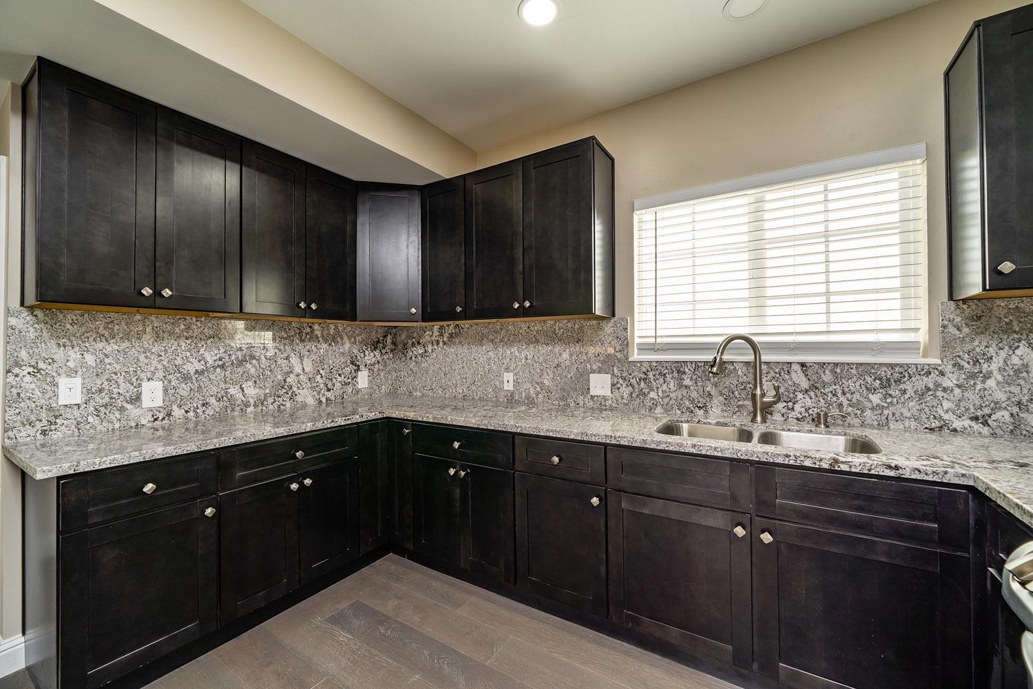 3638 South Haney Avenue Reedley, CA 93654 - Photo 11 of 48 Gallery Image 11