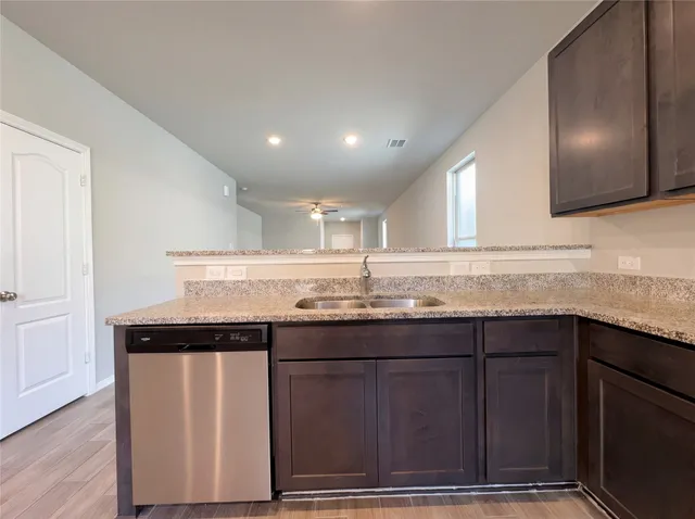 $224,000 | 919 Cobalt Crest Lane, Houston, TX 77336