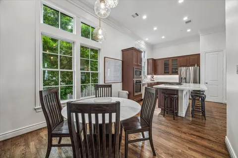 $749,000 | 6015 Post Oak Green Lane, Houston, TX 77055