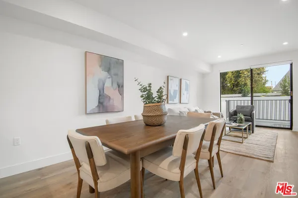 $5,800 | 8326 Blackburn Avenue, Los Angeles, CA 90048