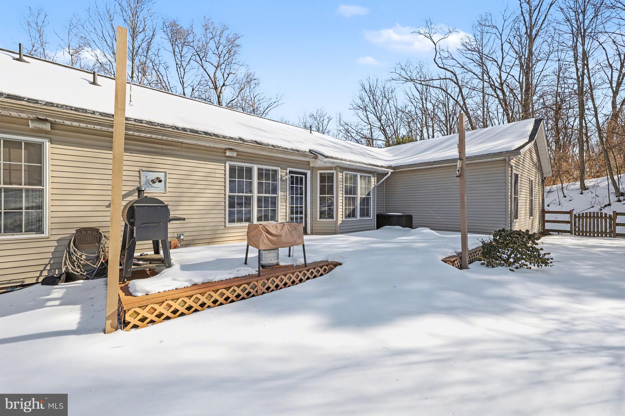 124 Robson Road Dillsburg, PA 17019 - Photo 26 of 33 Gallery Image 26