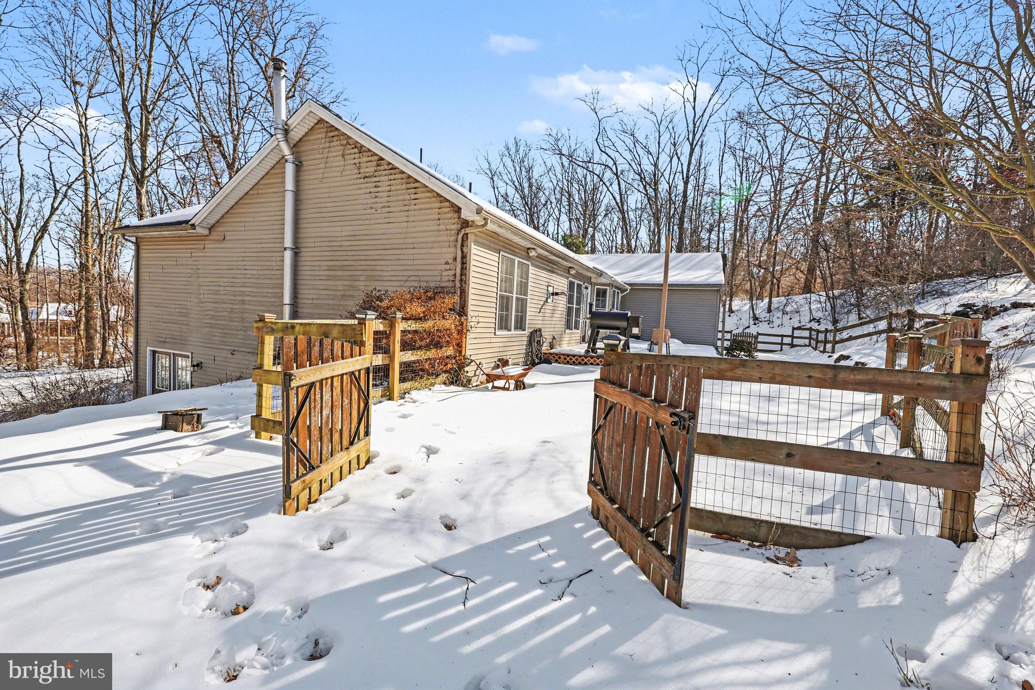 124 Robson Road Dillsburg, PA 17019 - Photo 27 of 33 Gallery Image 27