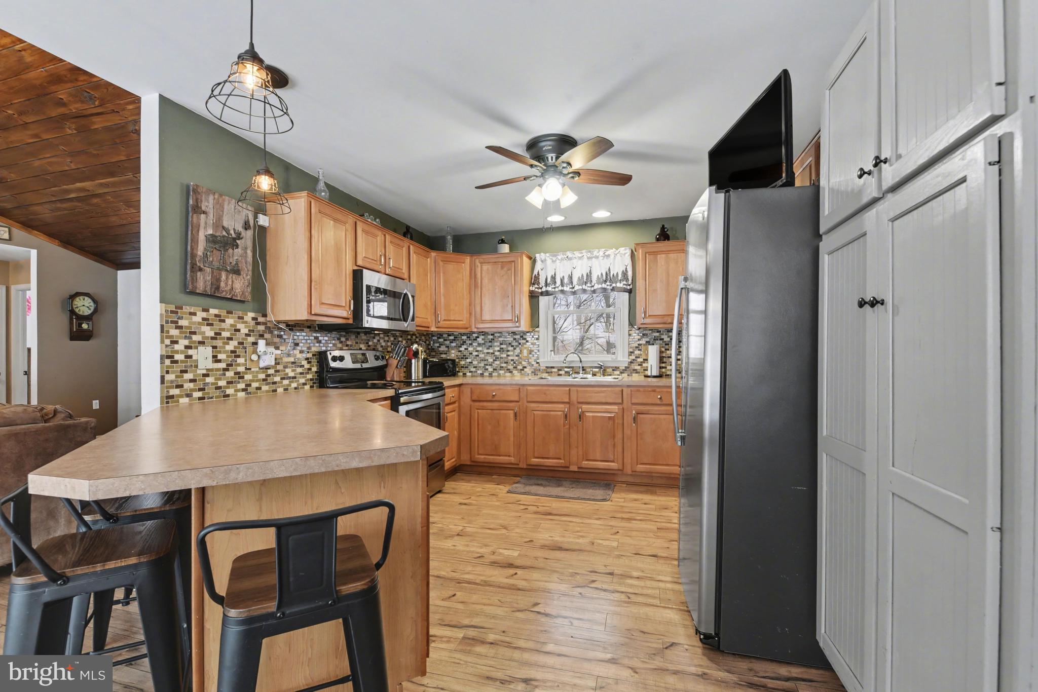 124 Robson Road Dillsburg, PA 17019 - Photo 9 of 33 Gallery Image 9