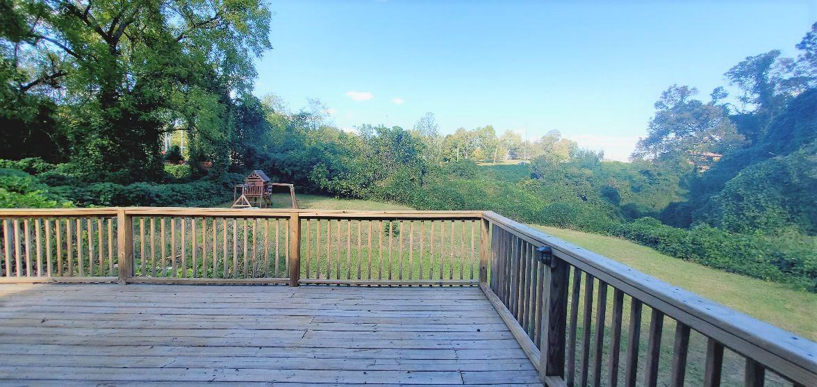 178 Johnson Road Oak Ridge, TN 37830 - Photo 14 of 15 looking out back door