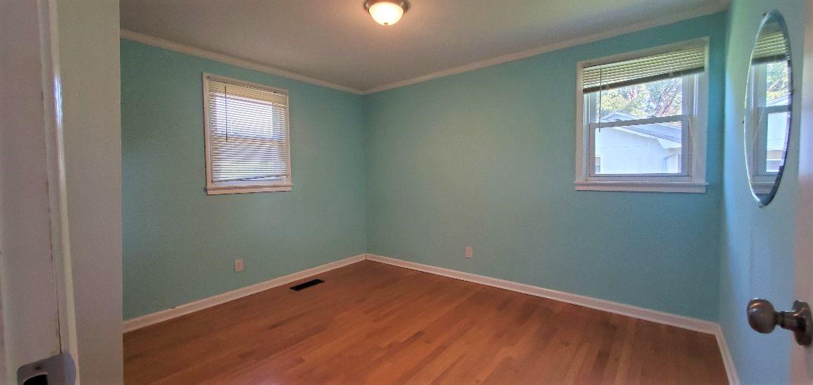 178 Johnson Road Oak Ridge, TN 37830 - Photo 8 of 15 Bedroom 2