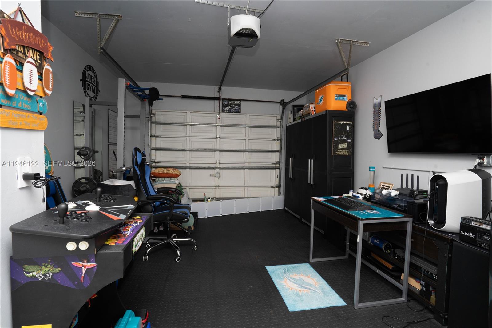 14954 Southwest 142nd Place Miami, FL 33186 - Photo 23 of 42