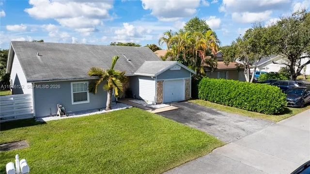 $585,000 | 14954 Southwest 142nd Place, Miami, FL 33186