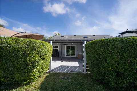 $569,990 | 14954 Southwest 142nd Place, Miami, FL 33186
