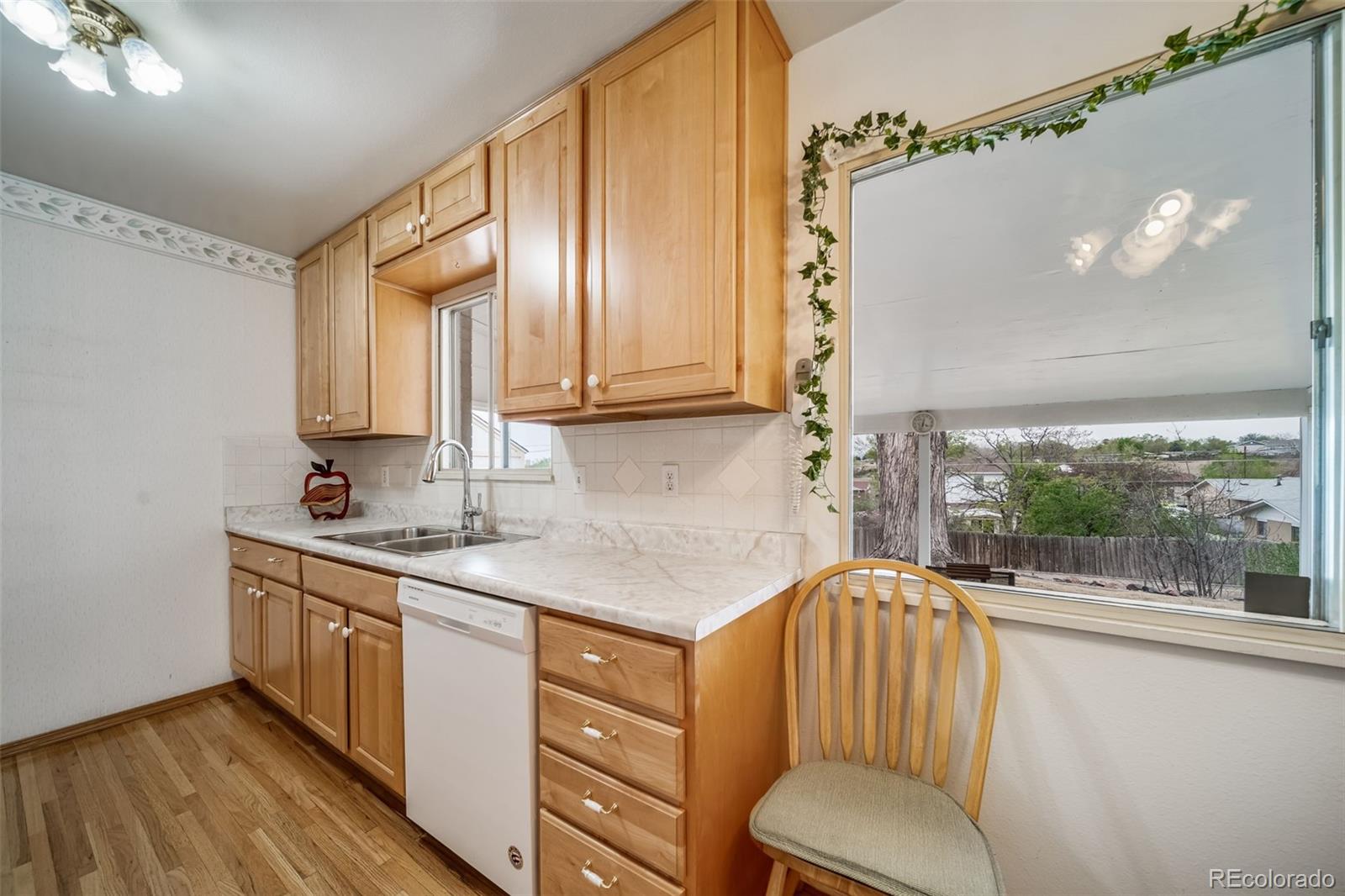 7921 Granada Road Denver, CO 80221 - Photo 10 of 40