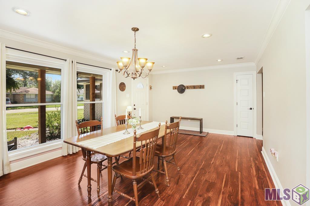 1464 Wellington Drive Baton Rouge, LA 70815 - Photo 5 of 32