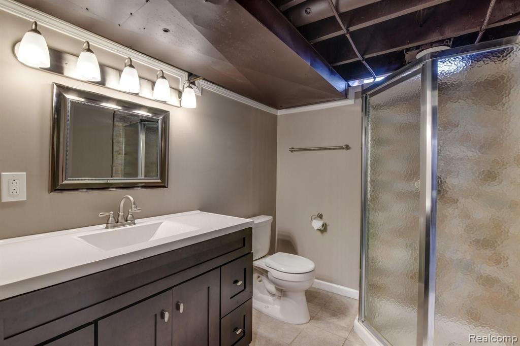 1389 North Pine Street Rochester Hills, MI 48307 - Photo 20 of 28
