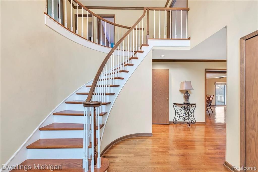 3633 Summit Ridge Drive Rochester Hills, MI 48306 - Photo 9 of 53