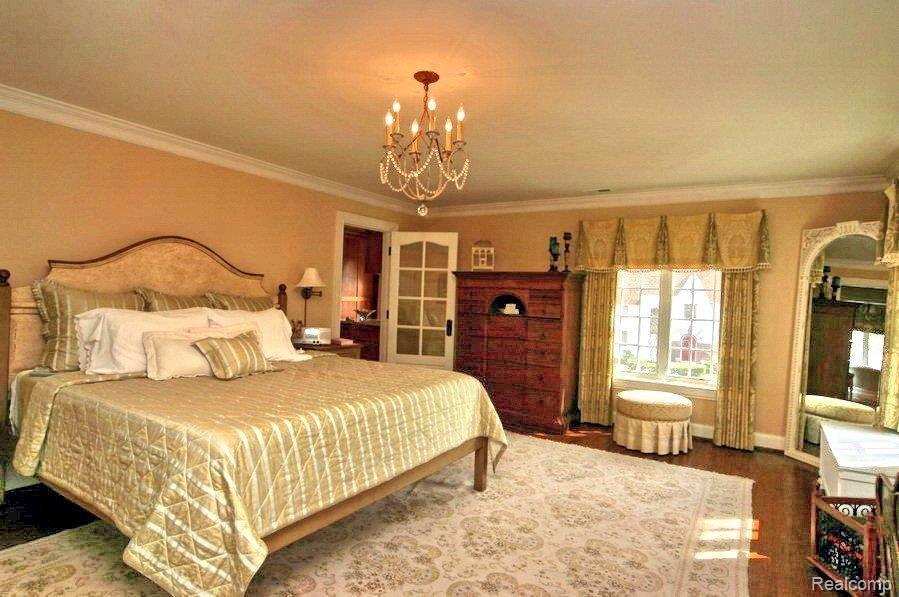 460 Linden Road Birmingham, MI 48009 - Photo 12 of 20 Master Bedroom