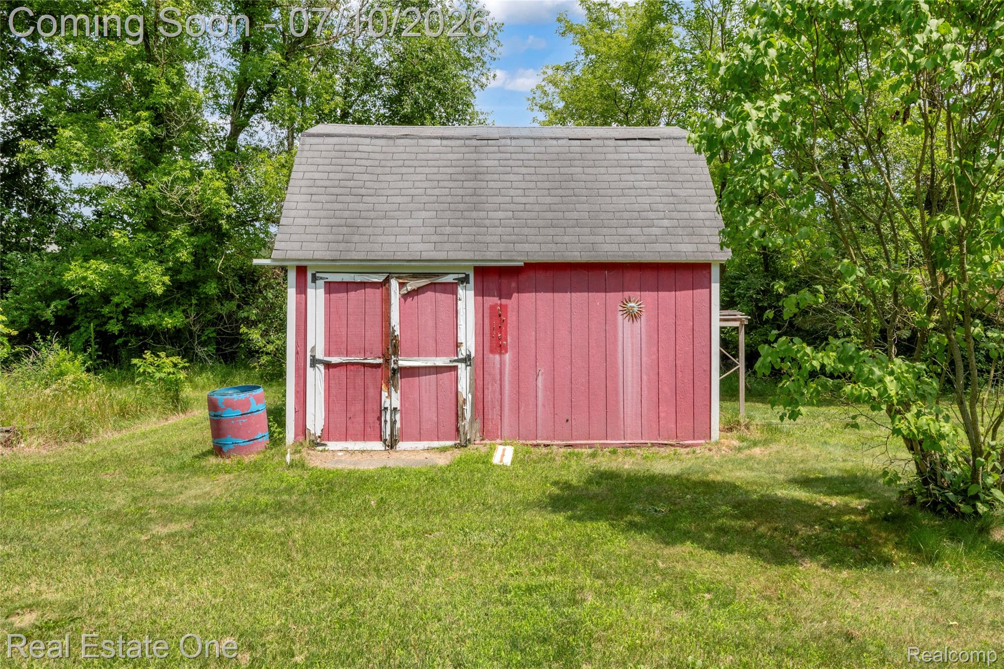 6710 Griswold Road Smiths Creek, MI 48074 - Photo 21 of 26 21-6710 Griswold Rd_20.jpg