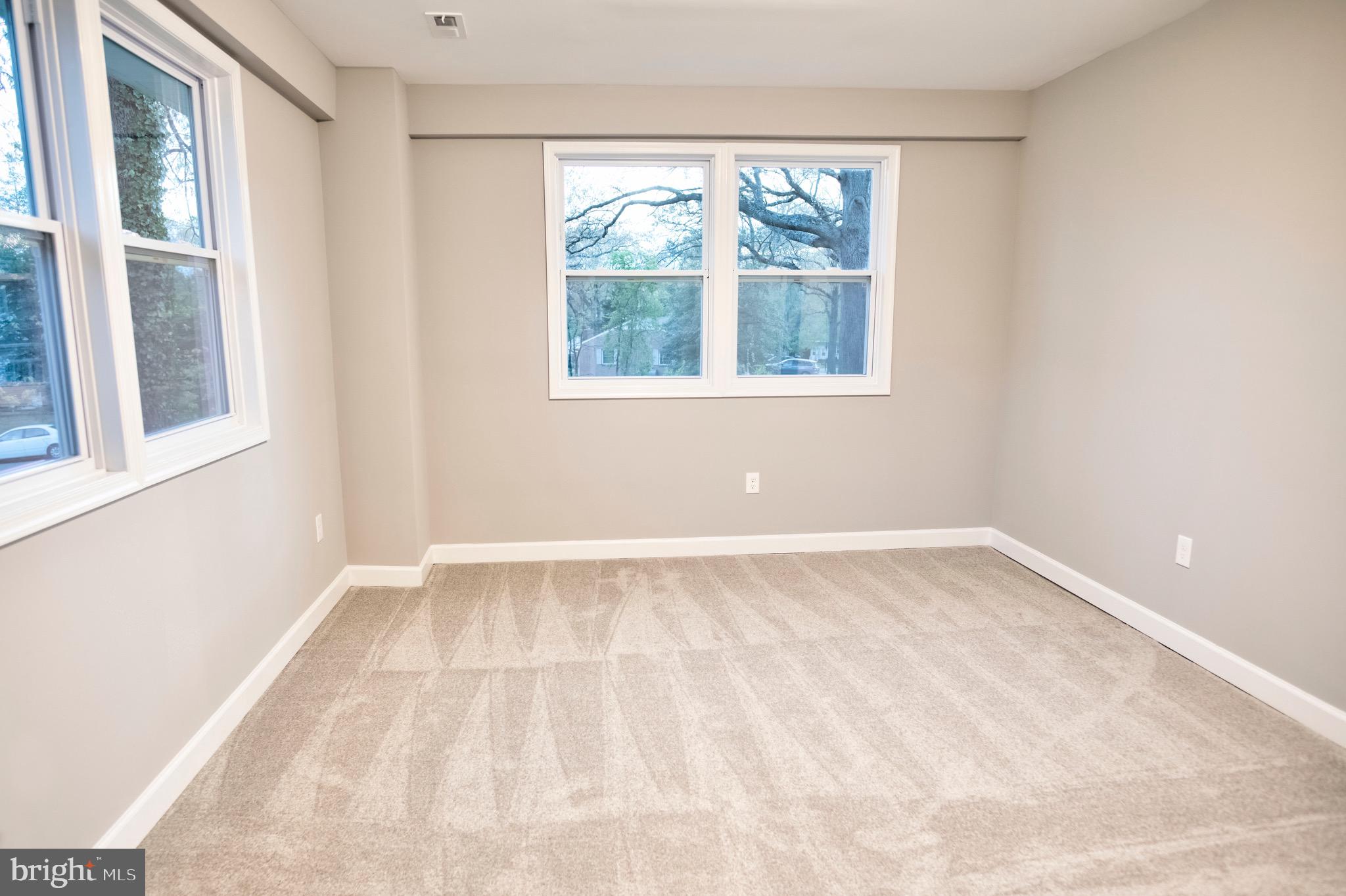 211 Sillery Bay Road Pasadena, MD 21122 - Photo 33 of 46 Master bedroom