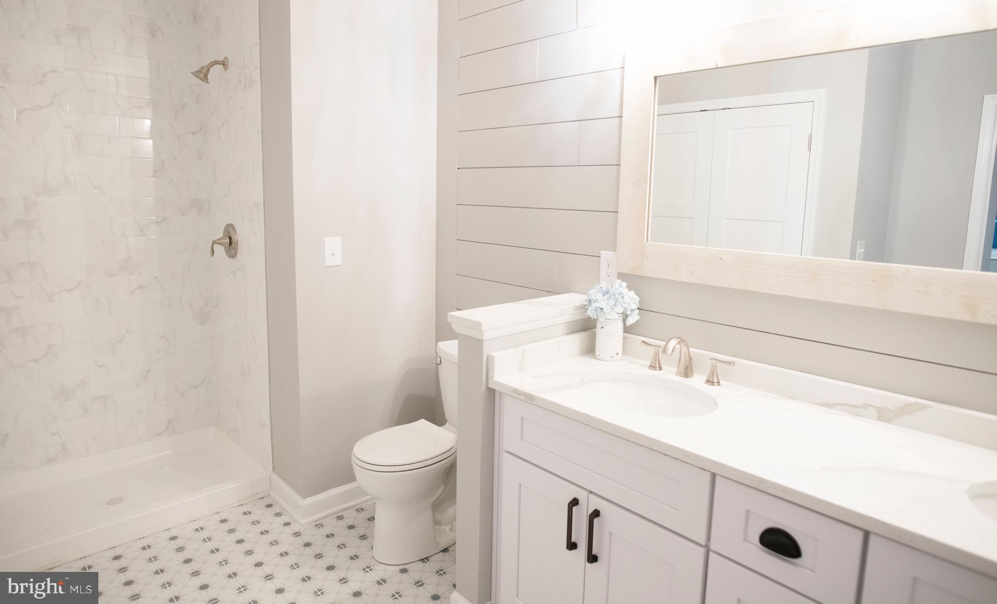211 Sillery Bay Road Pasadena, MD 21122 - Photo 36 of 46 Master bathroom