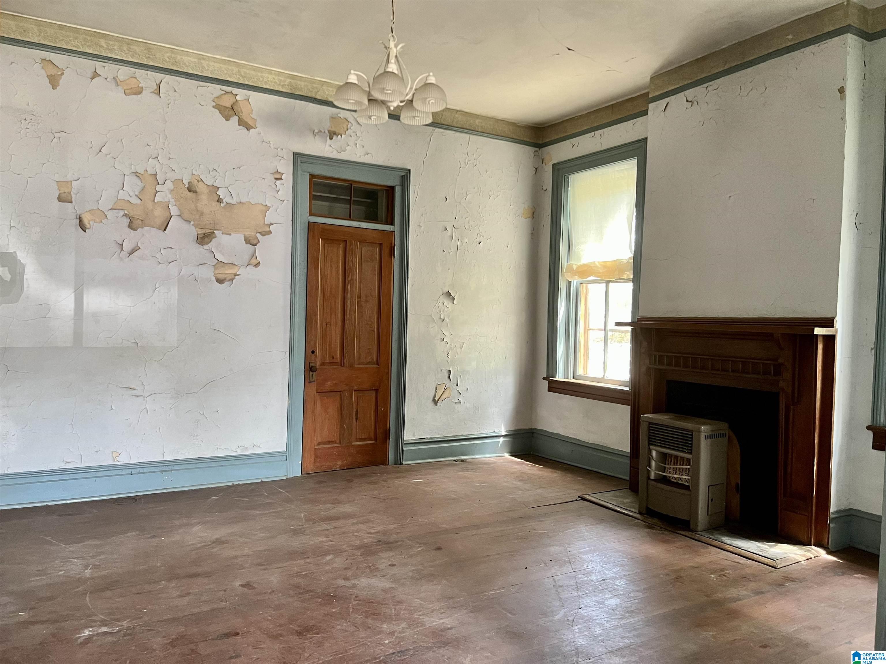 202 Coffee Street Talladega, AL 35160 - Photo 7 of 54