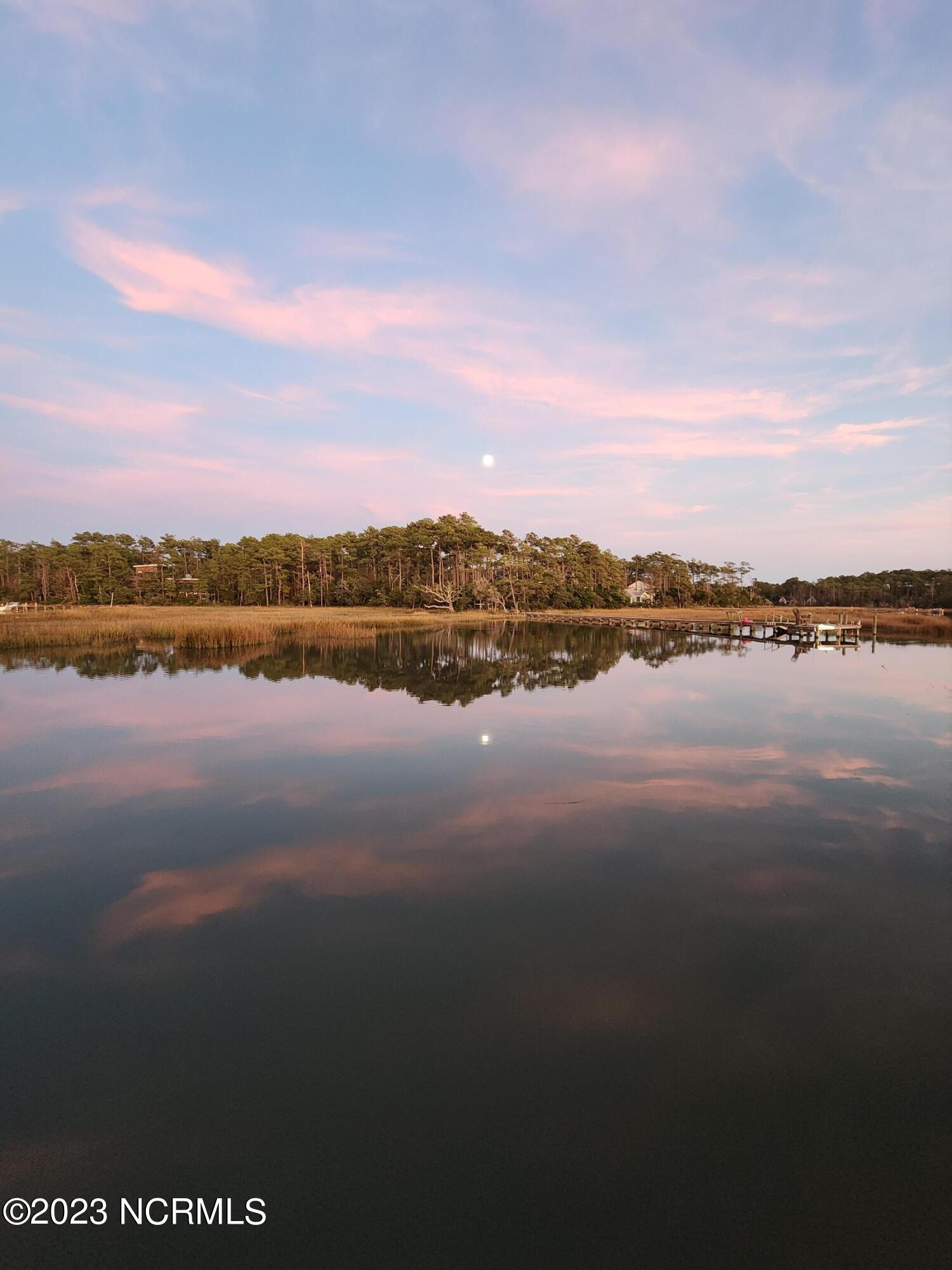 159 Heron Point Road Beaufort, NC 28516 - Photo 23 of 25 20231026_182956