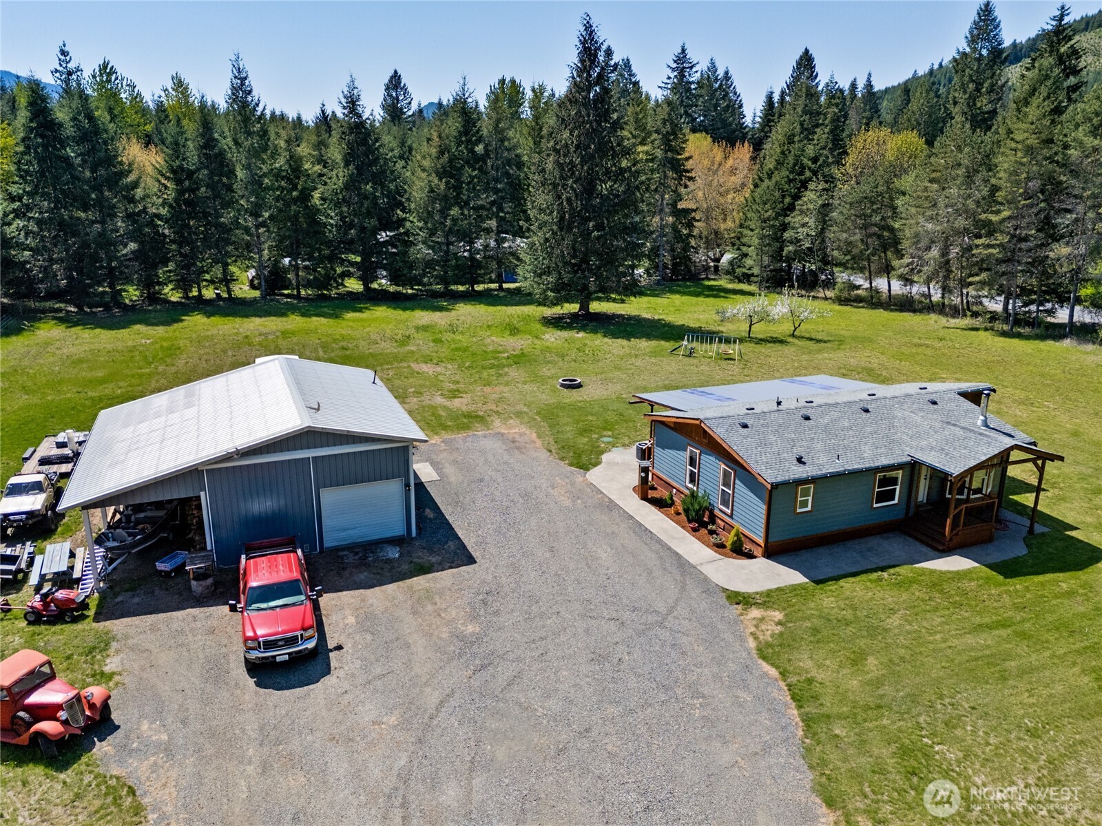 104 Ridge View Drive Randle, WA 98377 - Photo 2 of 33 Gallery Image 2