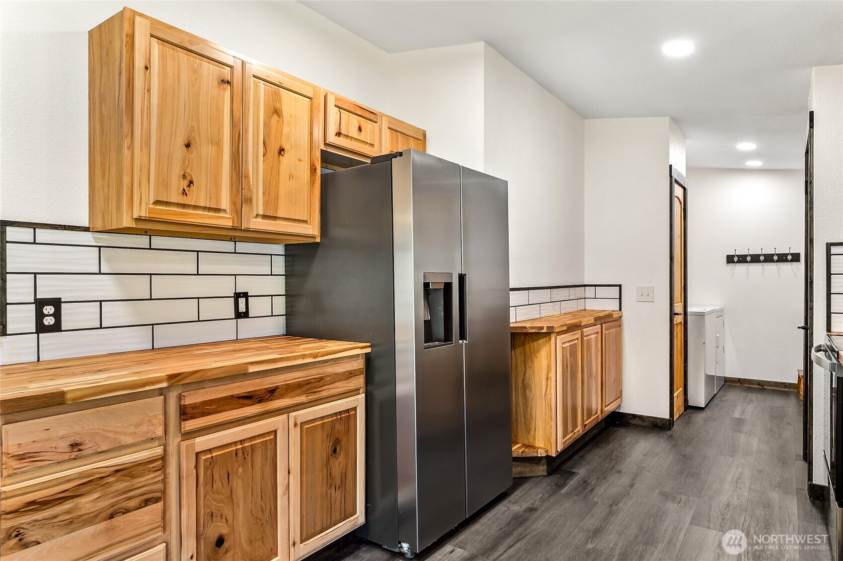 104 Ridge View Drive Randle, WA 98377 - Photo 5 of 33 Gallery Image 5