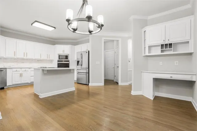 $849,900 | 3425 Kingsland Circle, Berkeley Lake, GA 30096