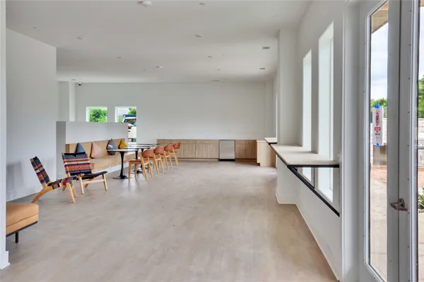 $1,850 | 4802 South Congress Avenue, Unit 407, Austin, TX 78745