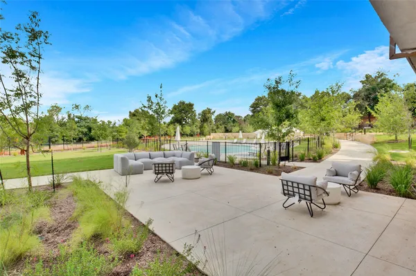 $1,850 | 4802 South Congress Avenue, Unit 407, Austin, TX 78745