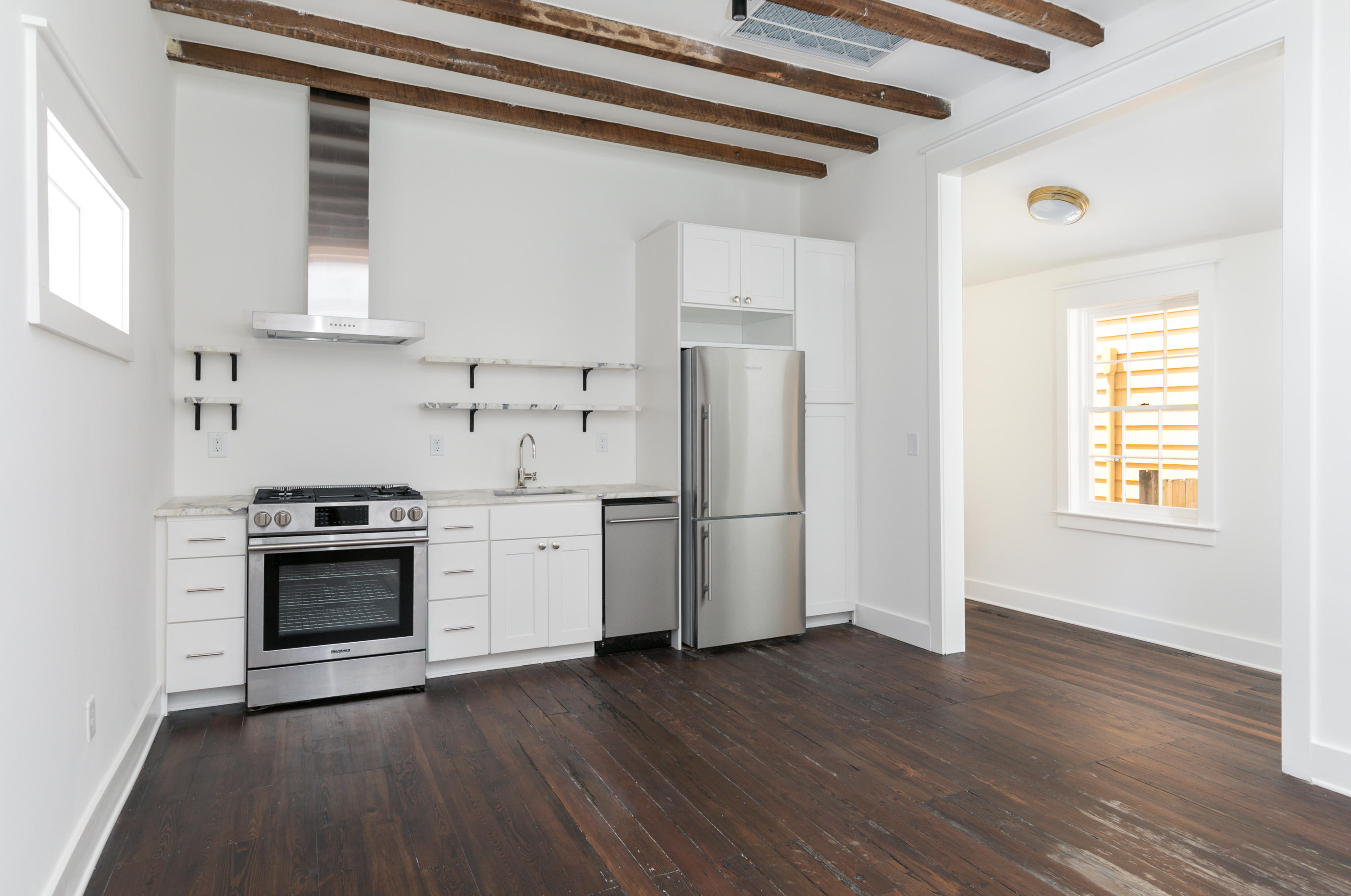 89 Line Street Charleston, SC 29403 - Photo 8 of 22 15-89 Line St-MLS