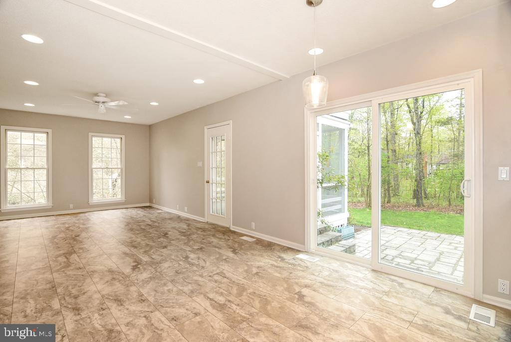 217 Saylers Creek Road Locust Grove, VA 22508 - Photo 20 of 37 Indoor/Outdoor living
