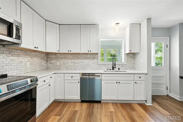 $1,700 | 4550 Enright Avenue, St. Louis, MO 63108