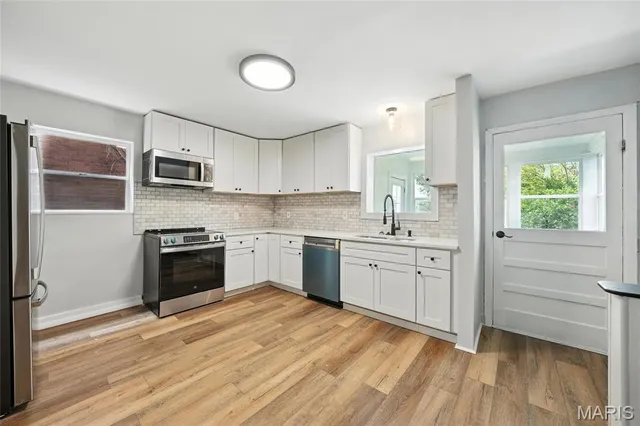 $1,700 | 4550 Enright Avenue, St. Louis, MO 63108