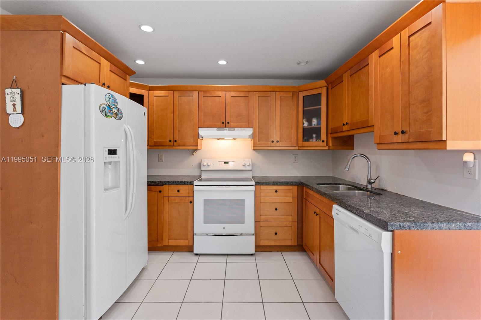 6802 Northwest 58th Court Tamarac, FL 33321 - Photo 7 of 23