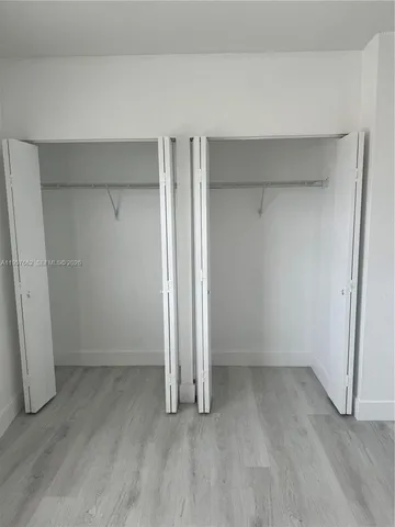 an empty room with a empty space