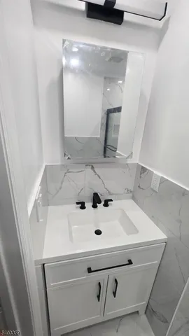 a close view of sink and tap