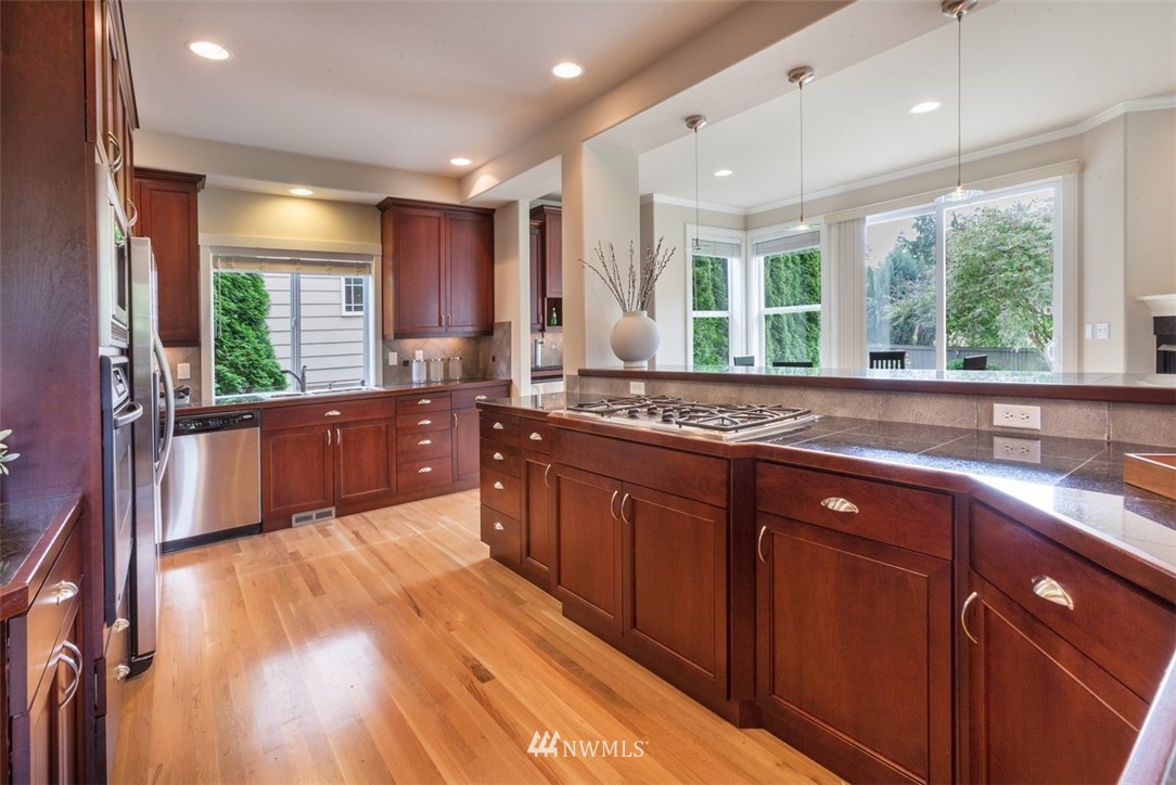 3802 216th Place Southeast Bothell, WA 98021 - Photo 8 of 24