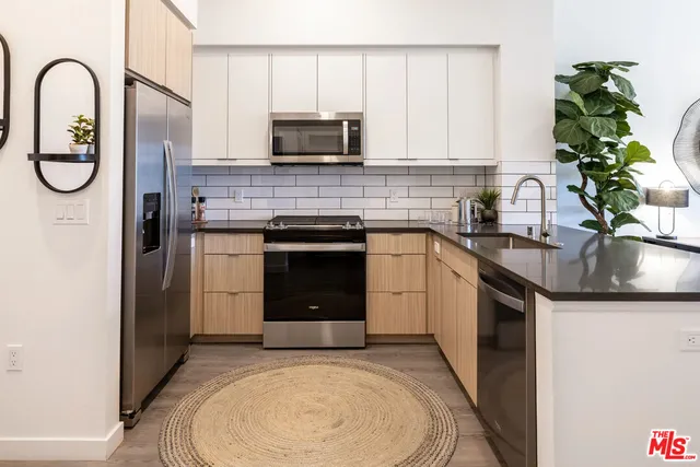 $2,490 | 5075 Camino De La Siesta, Unit 458, San Diego, CA 92108