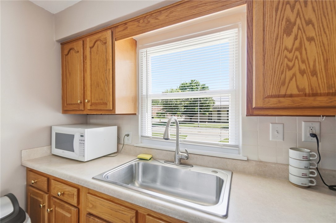 1065 Patterson Road Dayton, OH 45420 - Photo 13 of 40