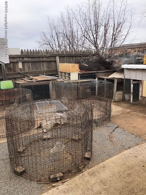 5500 West Rockwell Road Amarillo, TX 79118 - Photo 34 of 38 Poultry Yard